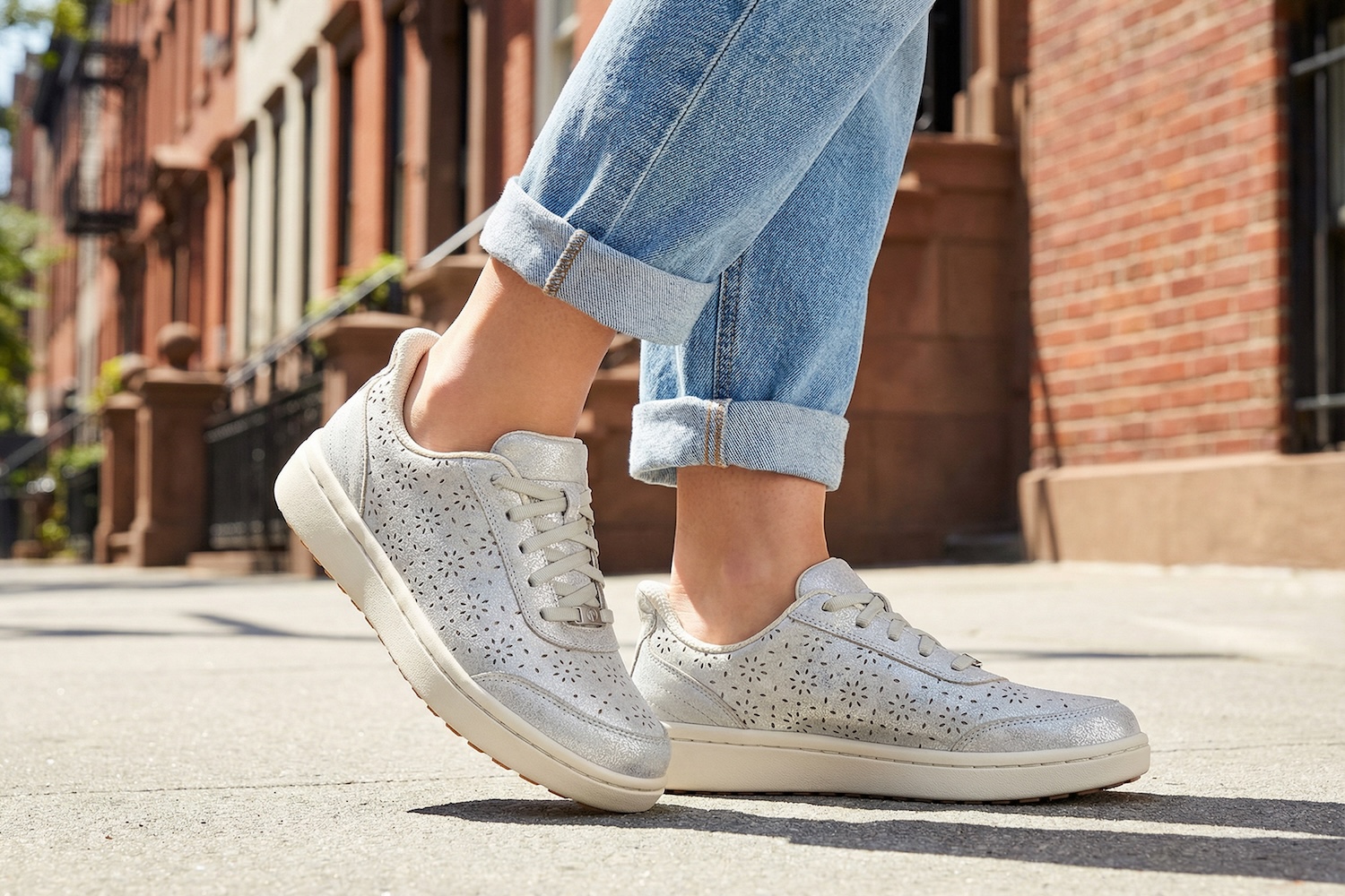 Orthofeet sneakers for women